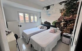 Novelda Centro Habitaciones Con Bano Privado Y Compartido , Cocina Y Terraza